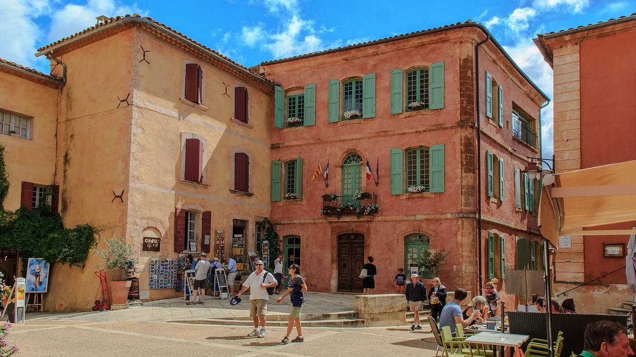 Excursion to Roussillon
